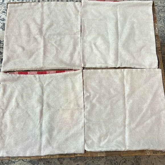 Christmas Pillow Shams Square Set of 4 Red, natural, green - Picture 6 of 7